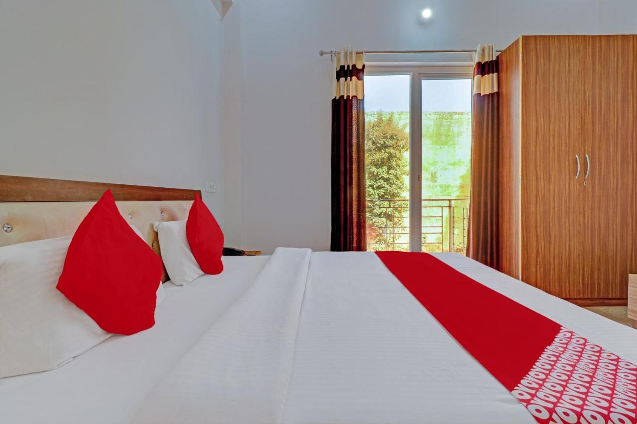 Oyo 72429 New Abhinandan Hotel Amroha المظهر الخارجي الصورة