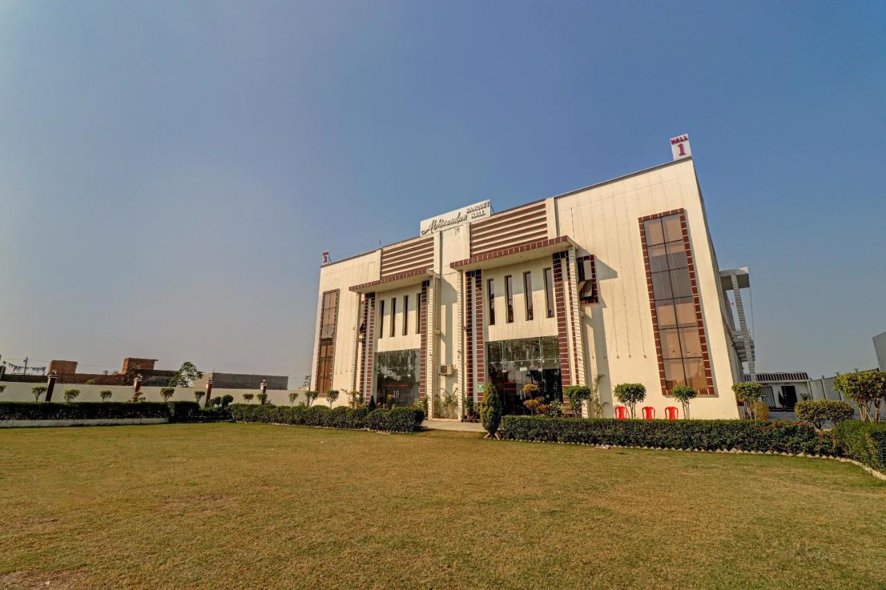 Oyo 72429 New Abhinandan Hotel Amroha المظهر الخارجي الصورة